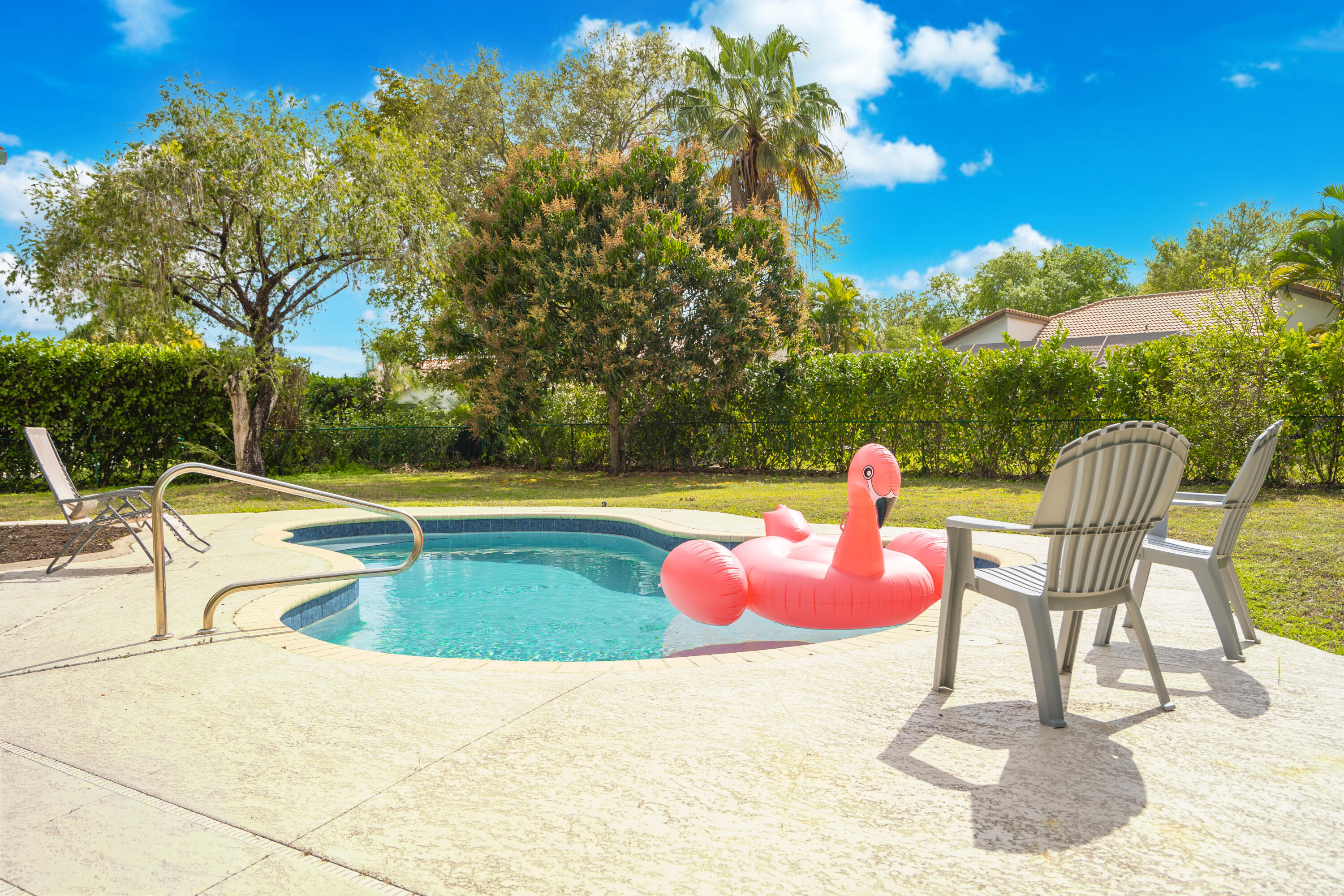 WEST GLEN - Residential