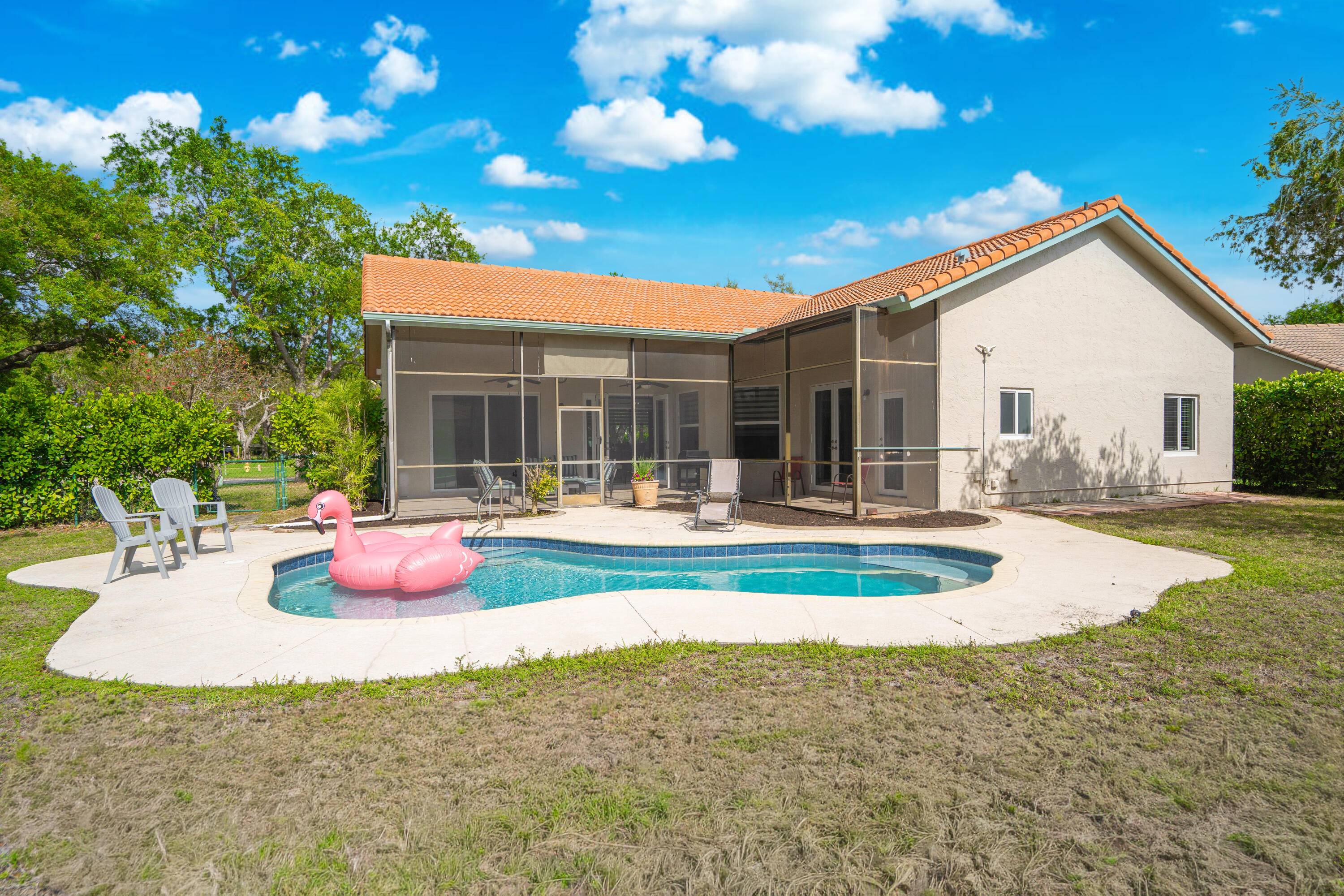 WEST GLEN - Residential