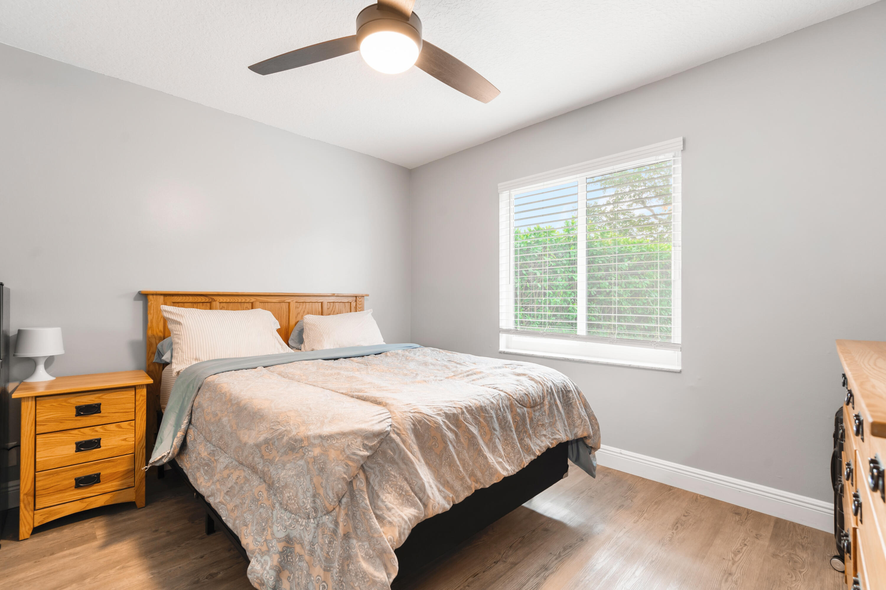 WEST GLEN - Residential