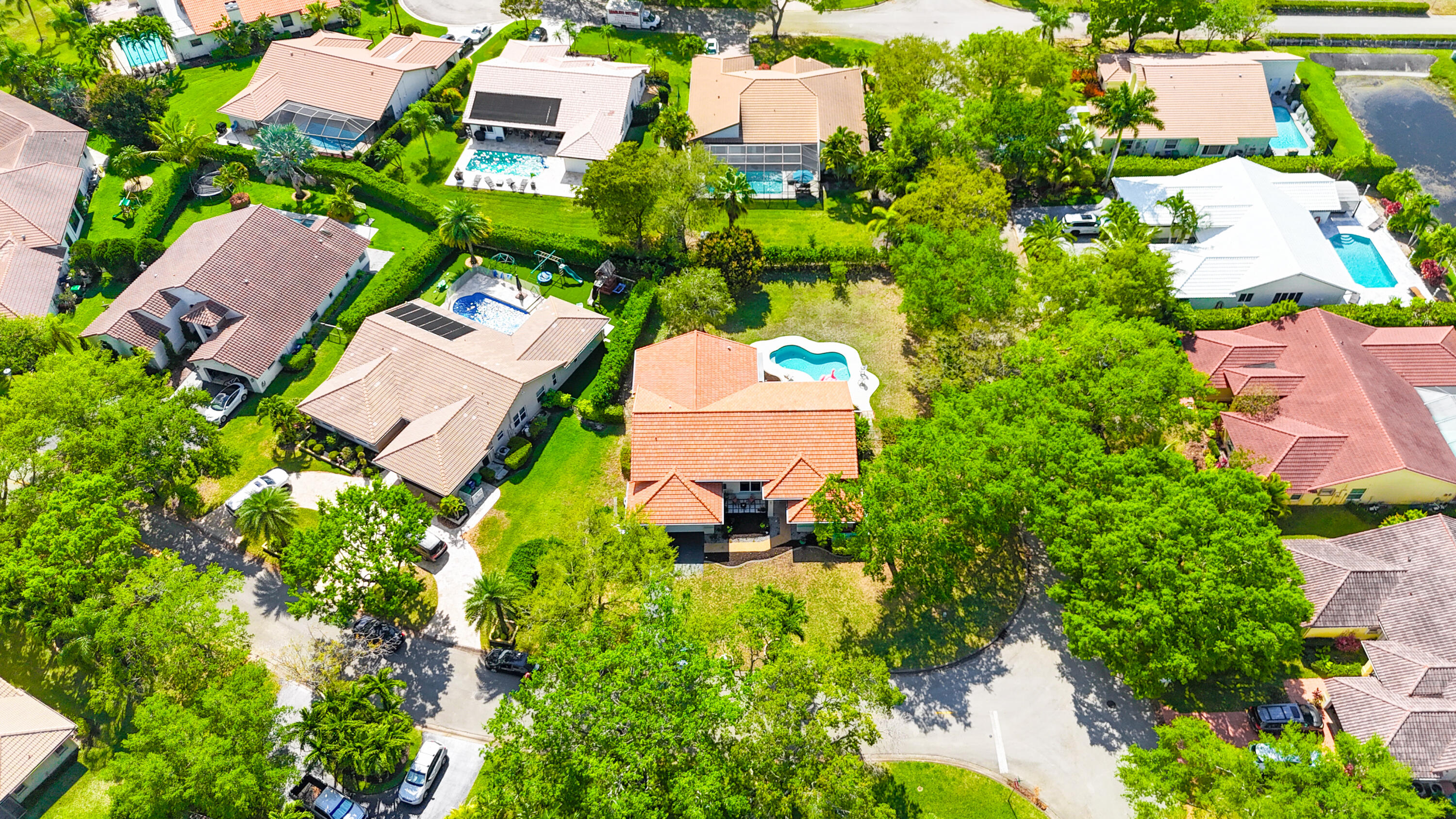 WEST GLEN - Residential