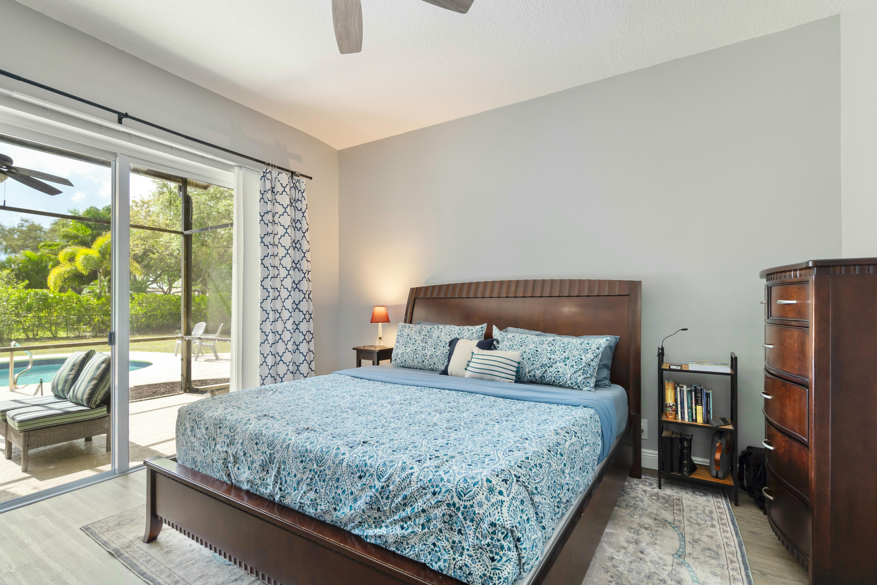 WEST GLEN - Residential