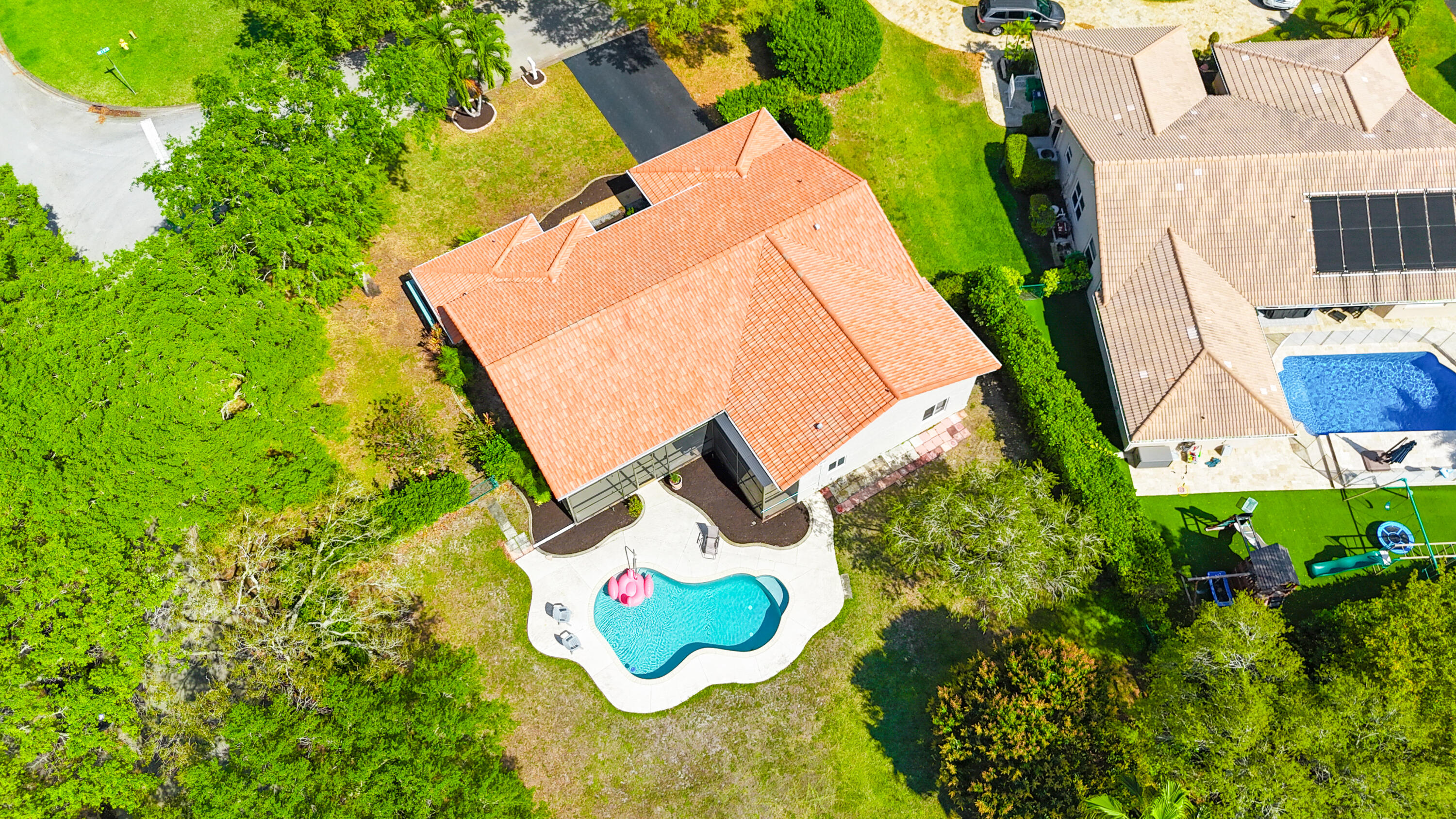 WEST GLEN - Residential