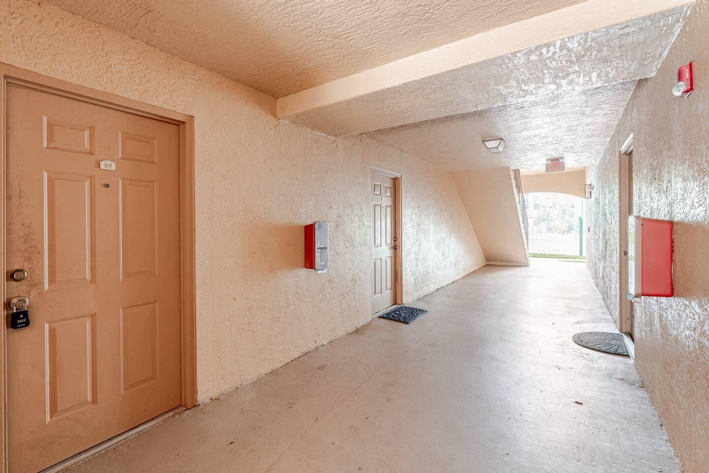 4041 San Marino Boulevard 105