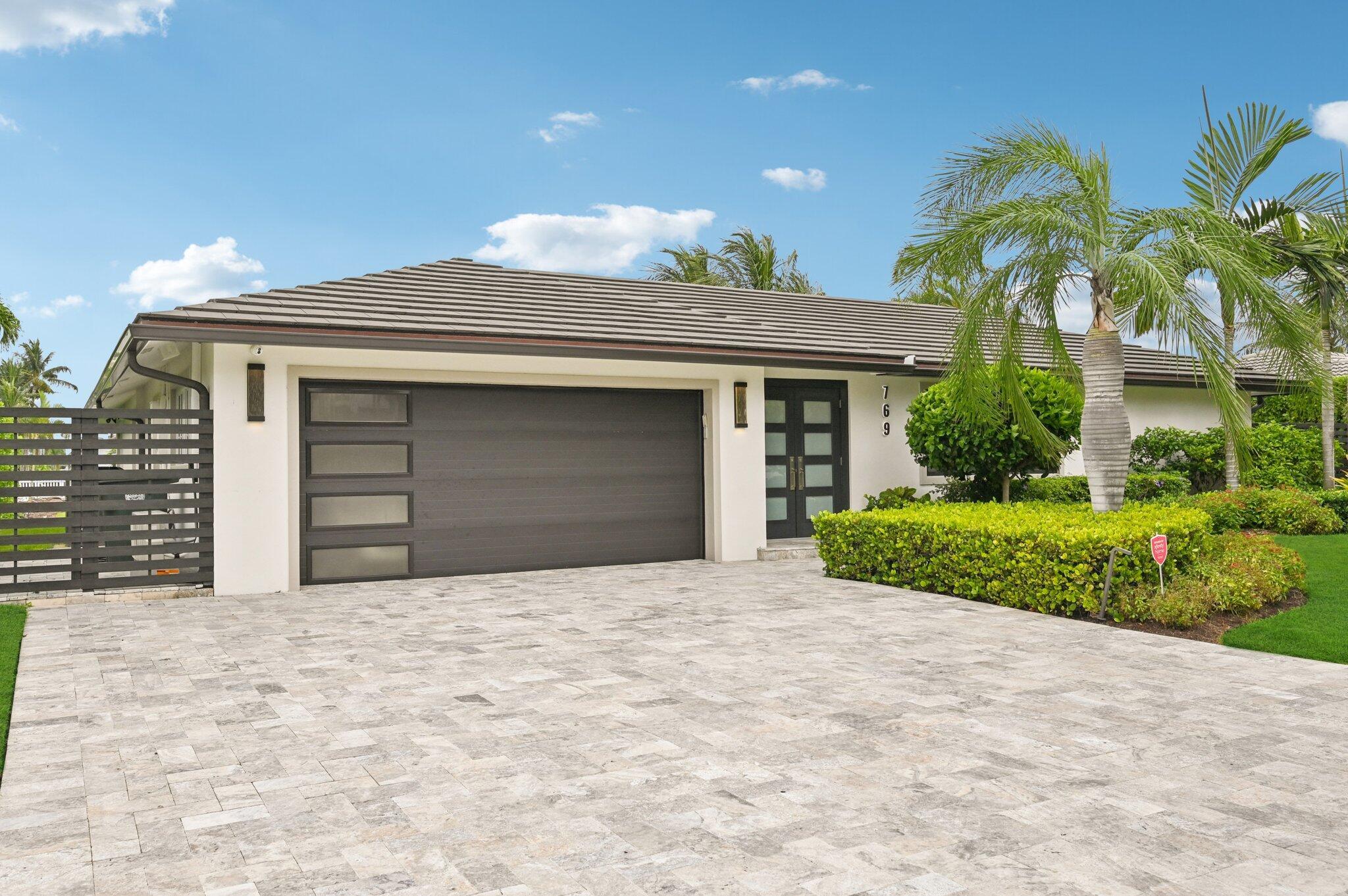 769 Enfield Street, Boca Raton, FL, 33487/$2,595,000 4 769 Enfield Street