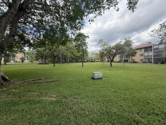 CASCADES OF LAUDERHILL 2 CONDO - Residential