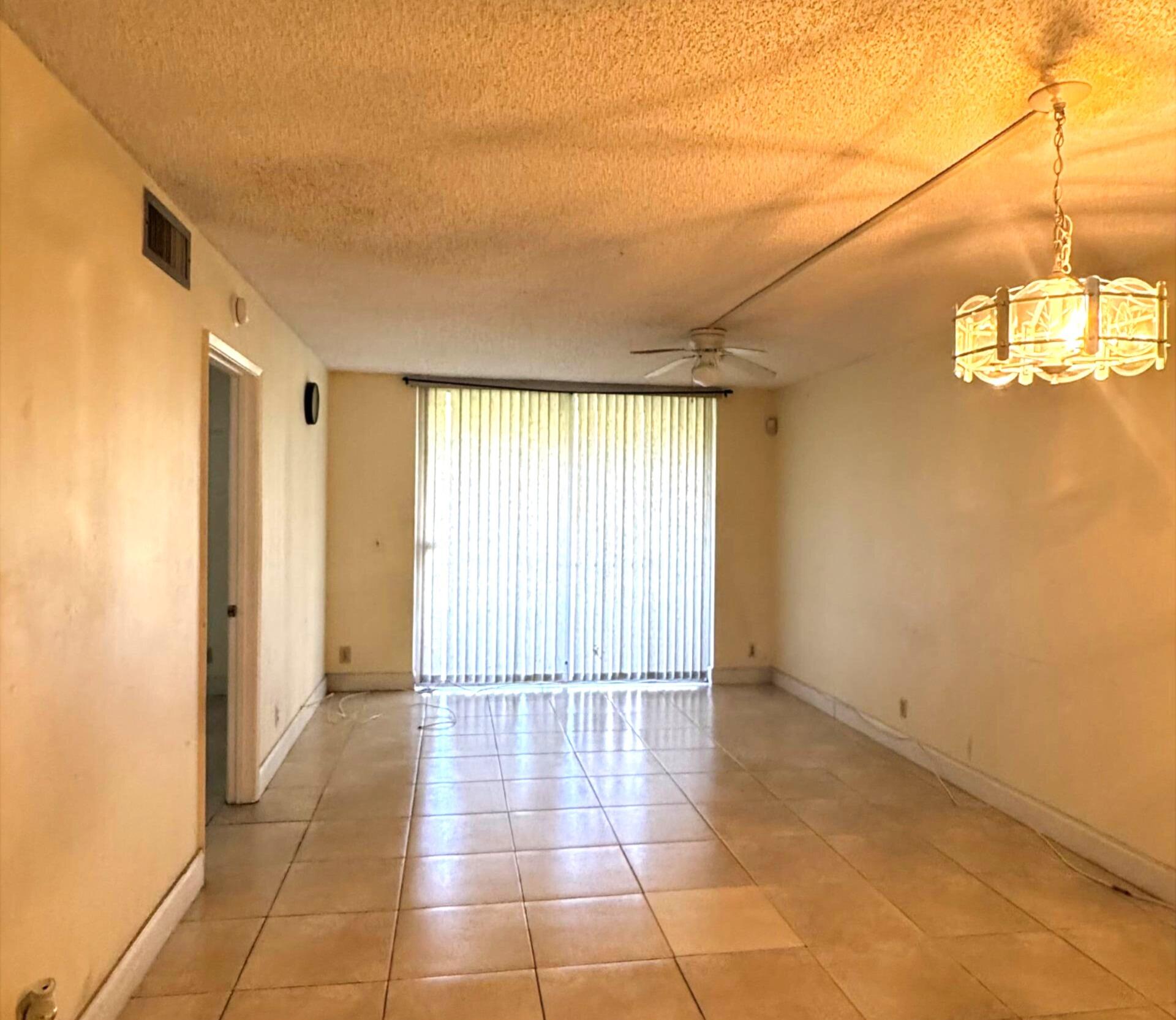 CASCADES OF LAUDERHILL 2 CONDO - Residential