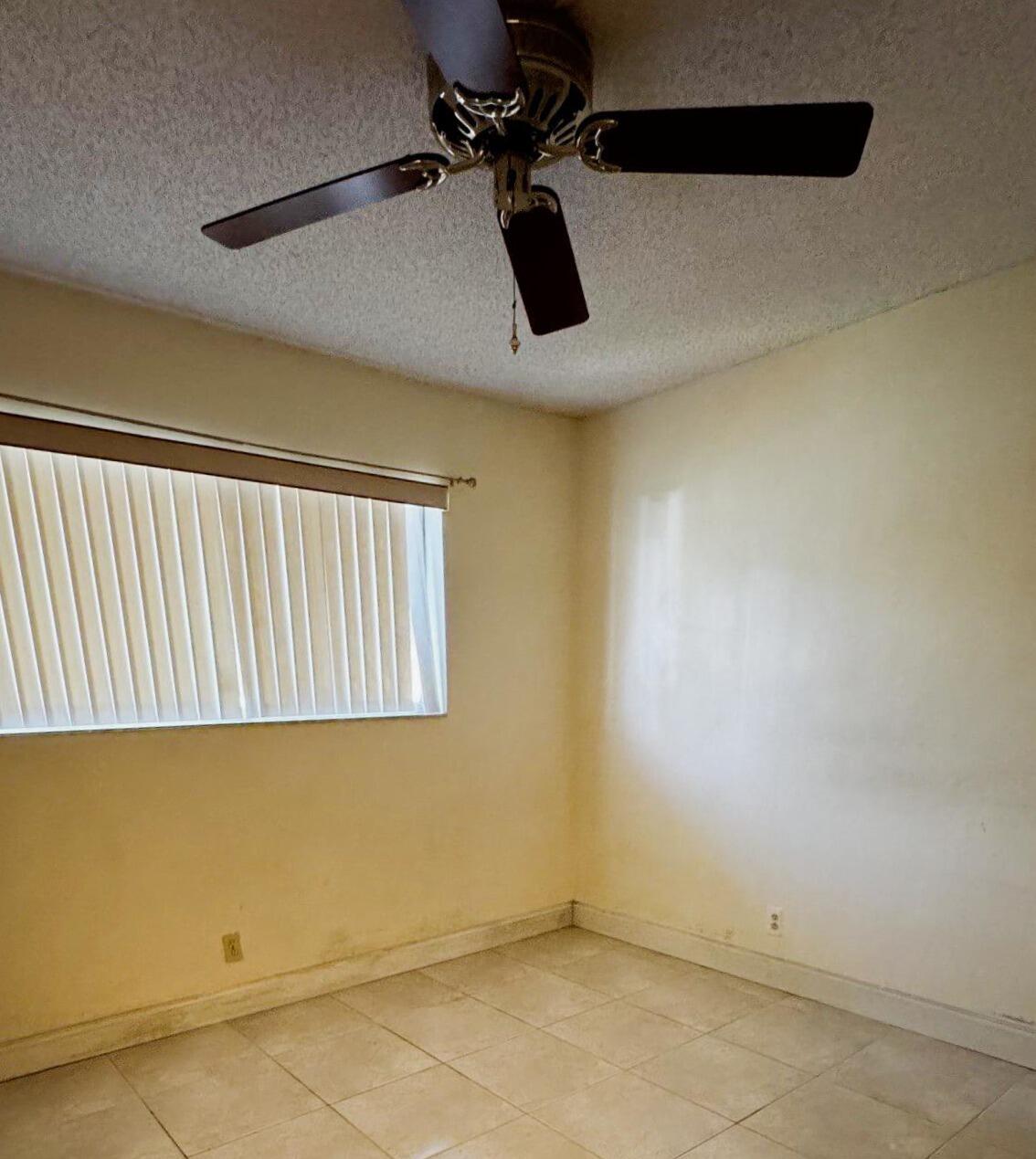 CASCADES OF LAUDERHILL 2 CONDO - Residential