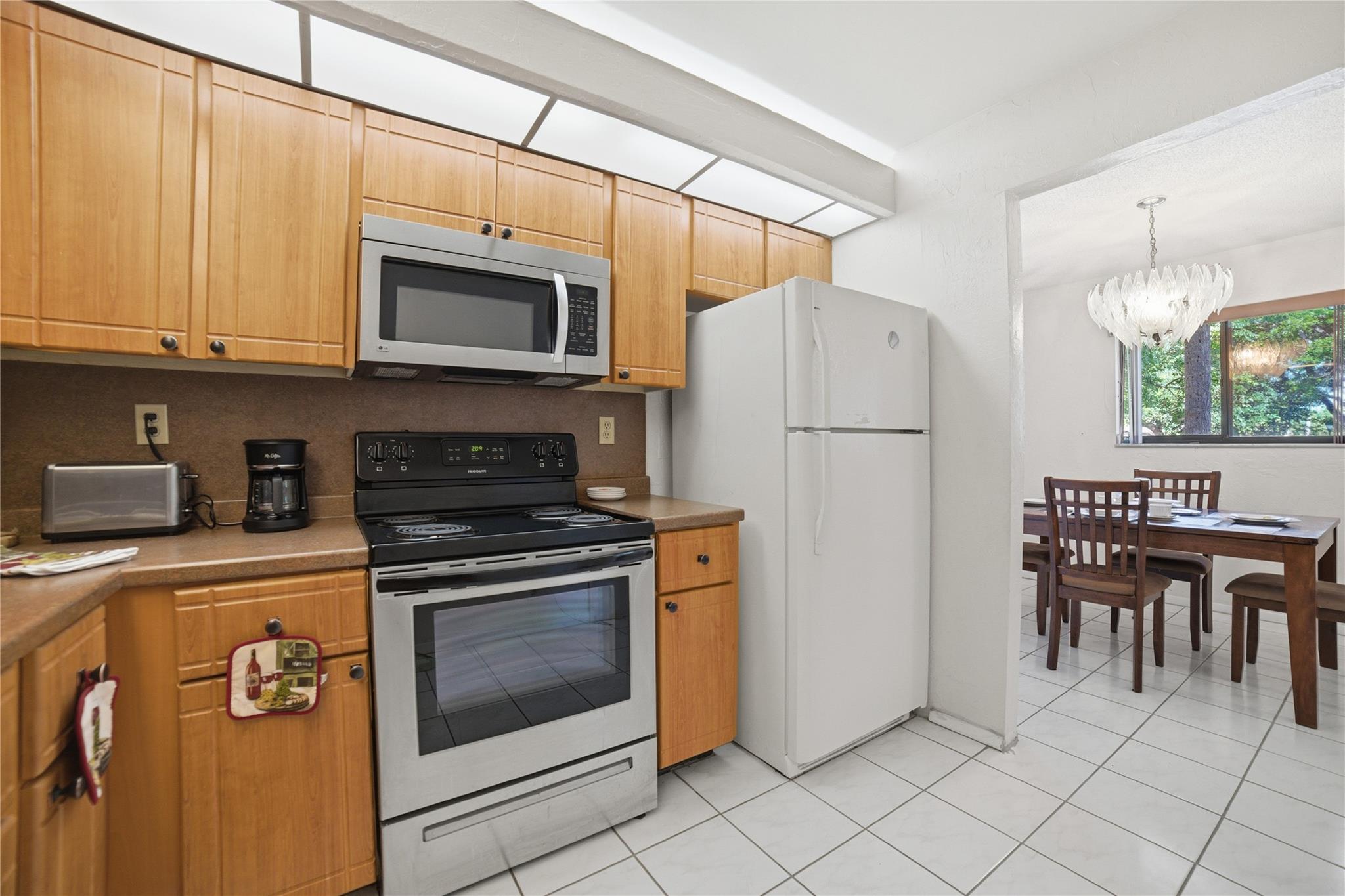 ASHMONT - Residential