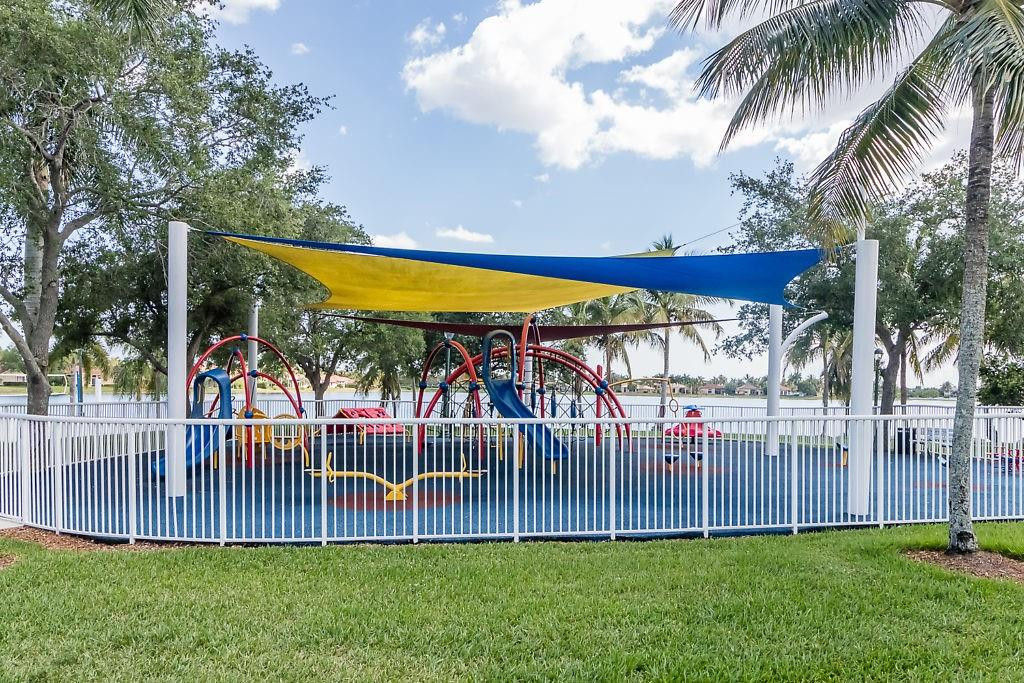 Sunset Lakes One 164-34 B - Residential