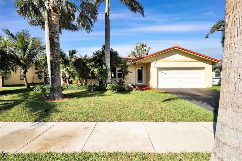 Sunflower Margate 82-38 B - Residential