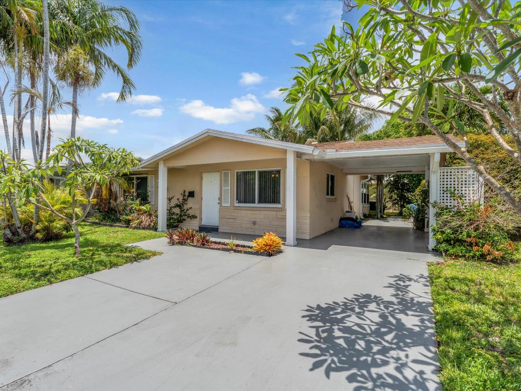 Photo of 4935 NW 54th Street, Tamarac, FL 33319 (MLS # B26039046)