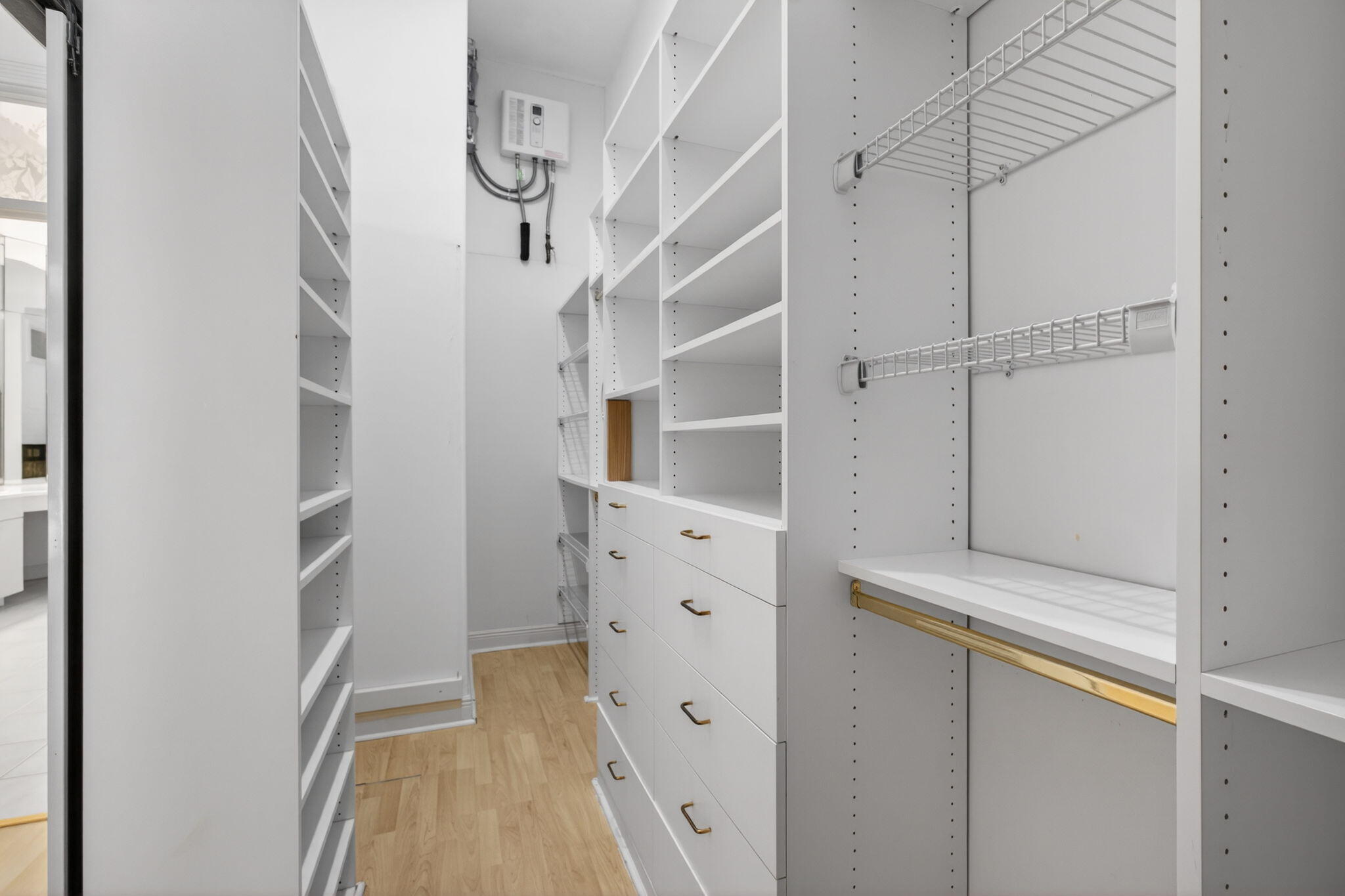 HERITAGE OAKS - Residential