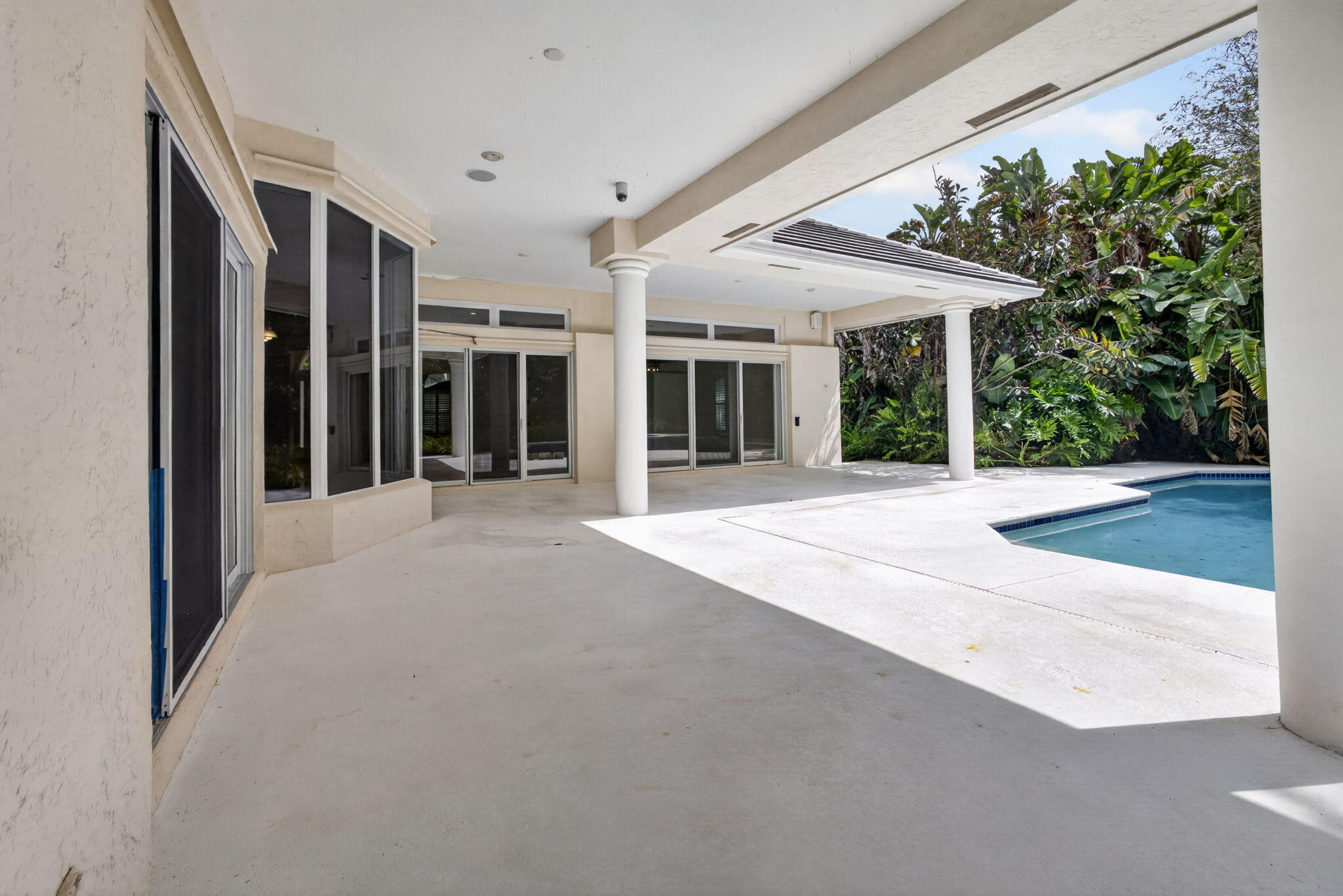 HERITAGE OAKS - Residential