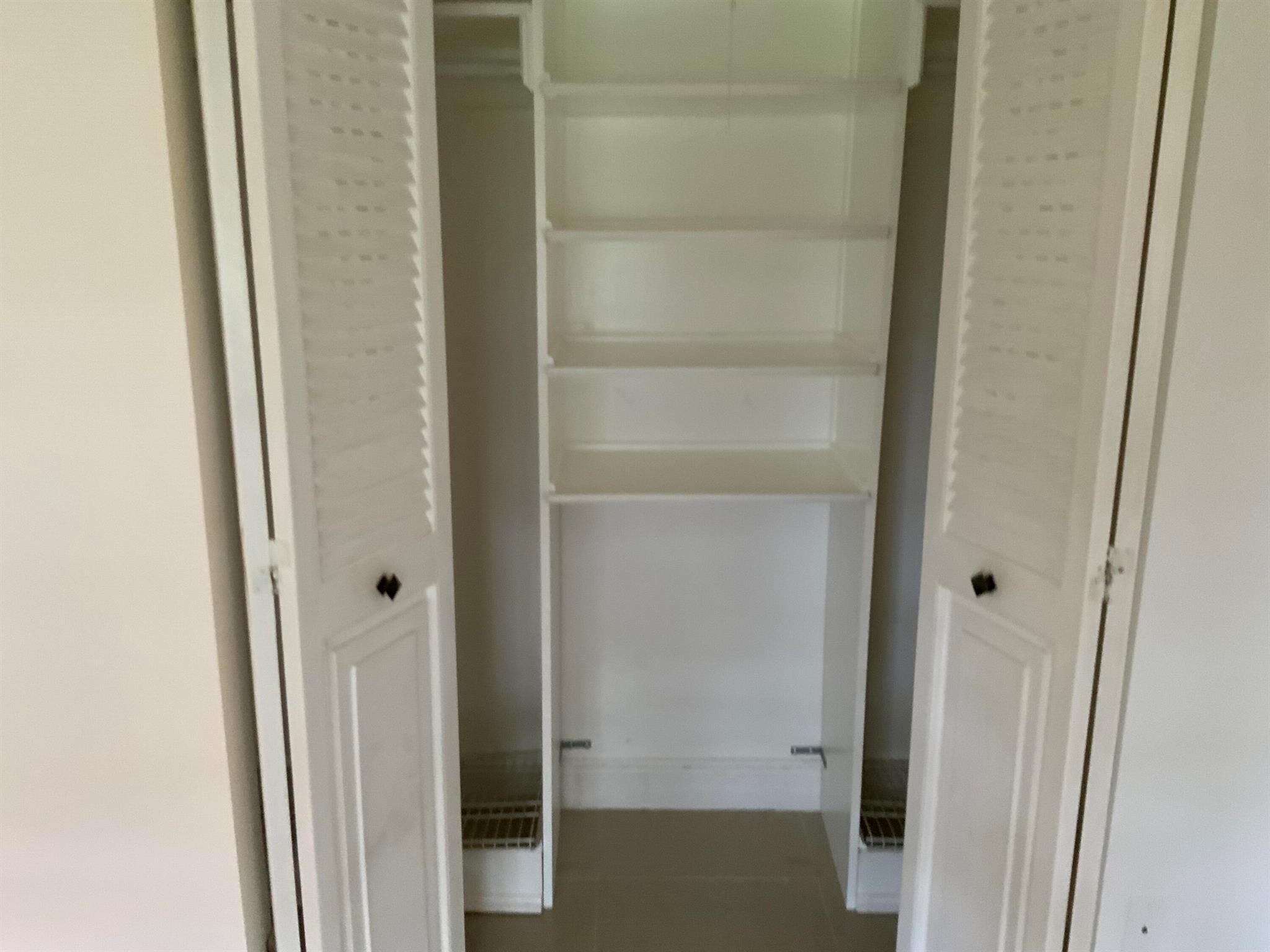 FANSHAW AT CENTURY VILLAG - Residential Lease