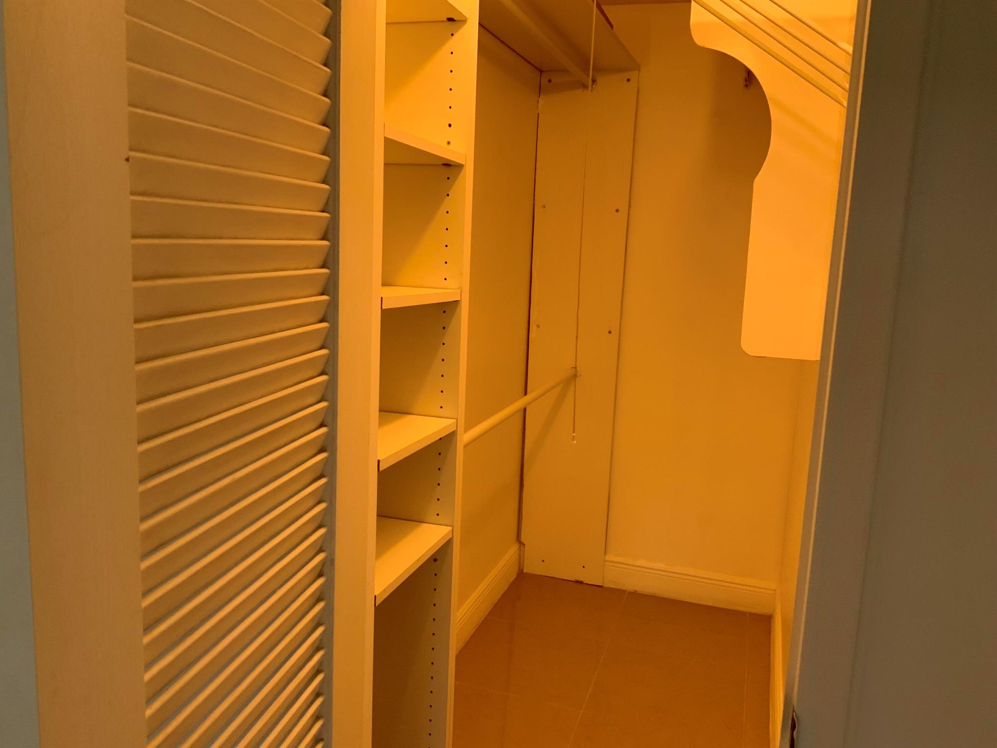 FANSHAW AT CENTURY VILLAG - Residential Lease