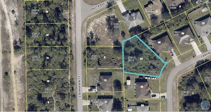VACANT RESDIENTIAL BUILDING LOT IN LEHIGH ACRES IRREGULAR SHAPED LOT (PIE SHAPED) SIZE 69' x 135' x 50' x 105' x 121' PROPERTY IS LOCATED IN A QUIET AND SECLUDED NEIGHBORHOOD WITH GROWTH POTENTIAL, LOCATED LESS THAN A MINUTE AWAY FROM FIRE STATION #106 AND 8 MILES FROM INTERSTATE 75 AND 3.5 MILES FROM HWY 80. AND 25 MILES FROM FORT MYERS BEACHES