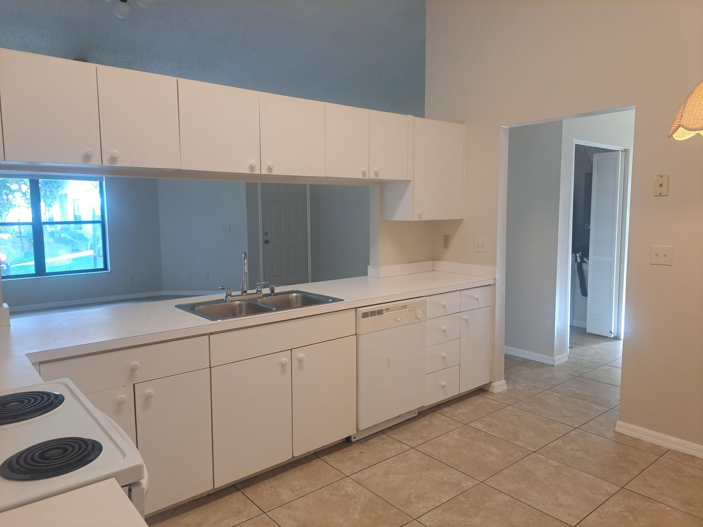 STONES THROW TOWNHOMES - Residential