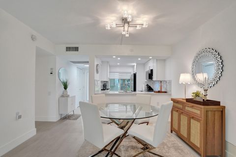Tiny photo for 1211 Bahama Bend #E1, Coconut Creek, FL 33066 (MLS # B26044389)