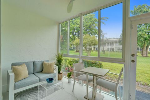 Tiny photo for 1211 Bahama Bend #E1, Coconut Creek, FL 33066 (MLS # B26044389)