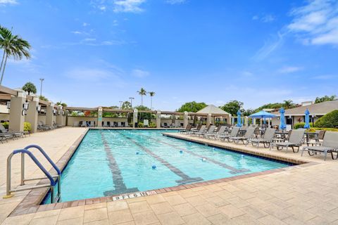 Tiny photo for 1211 Bahama Bend #E1, Coconut Creek, FL 33066 (MLS # B26044389)