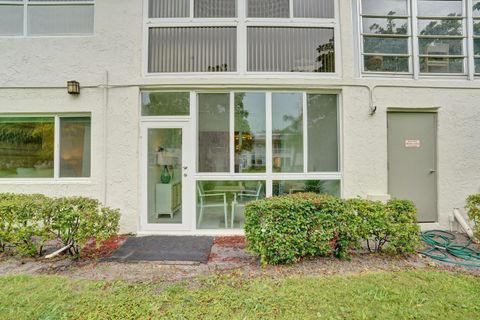 Tiny photo for 1211 Bahama Bend #E1, Coconut Creek, FL 33066 (MLS # B26044389)