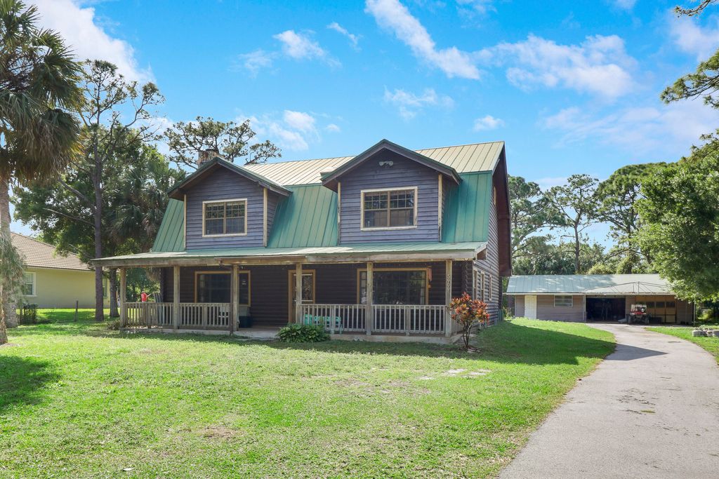 Photo of 5909 Palmetto Drive, Fort Pierce, FL 34982 (MLS # R10964570)