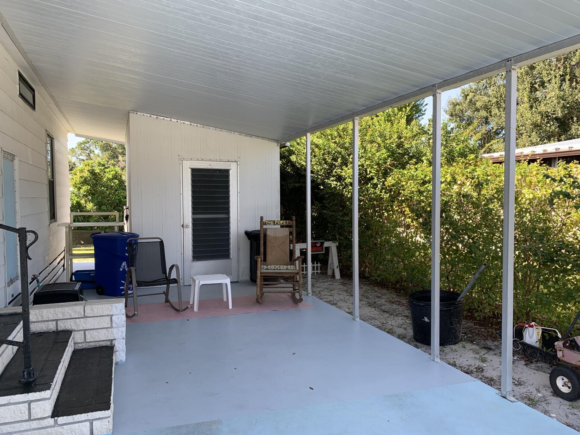 Spanish Lakes Country Clu - Residential