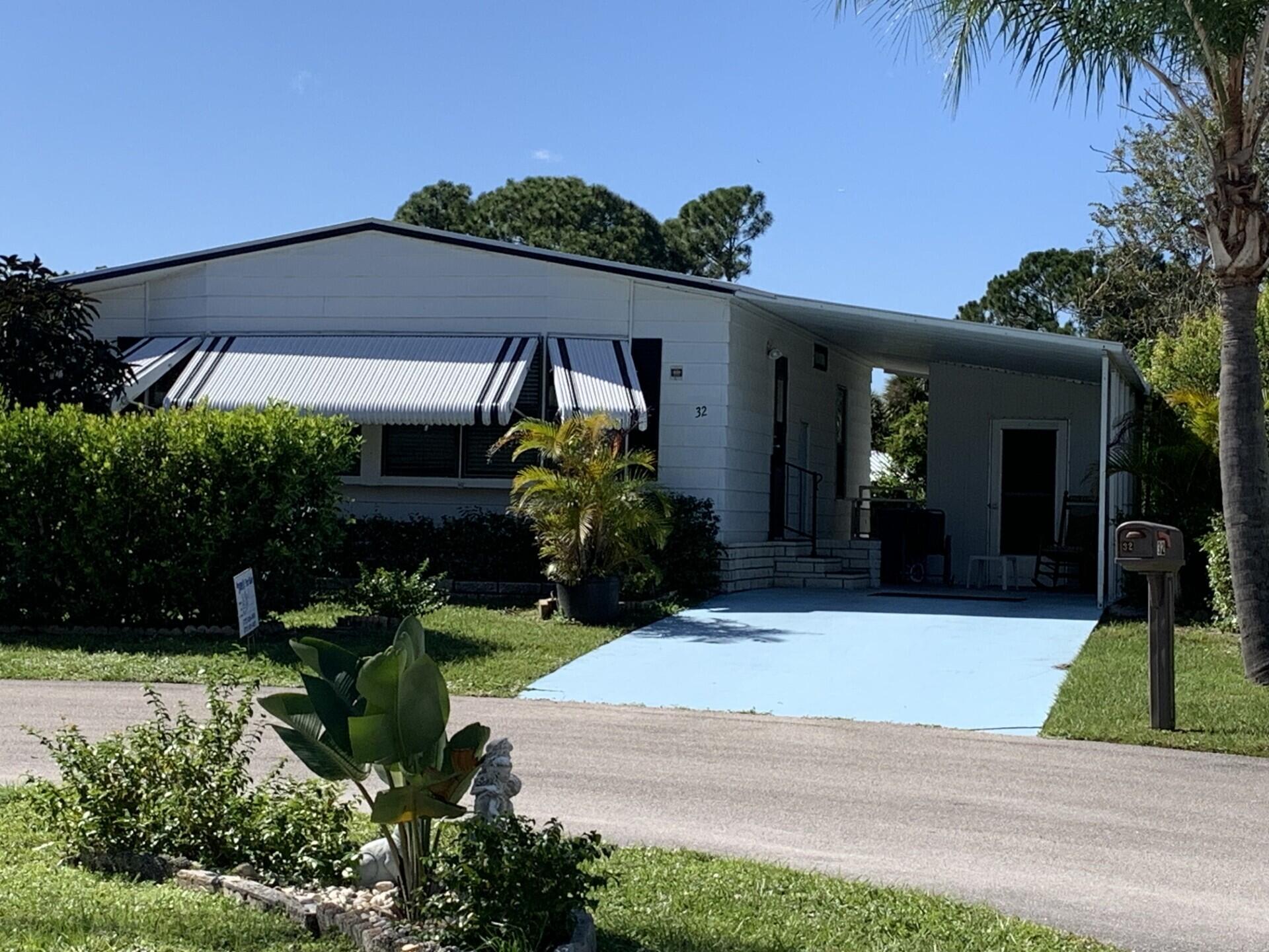 Spanish Lakes Country Clu - Residential