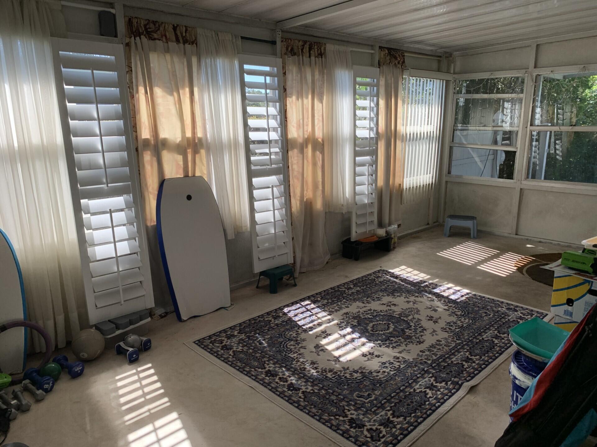 Spanish Lakes Country Clu - Residential