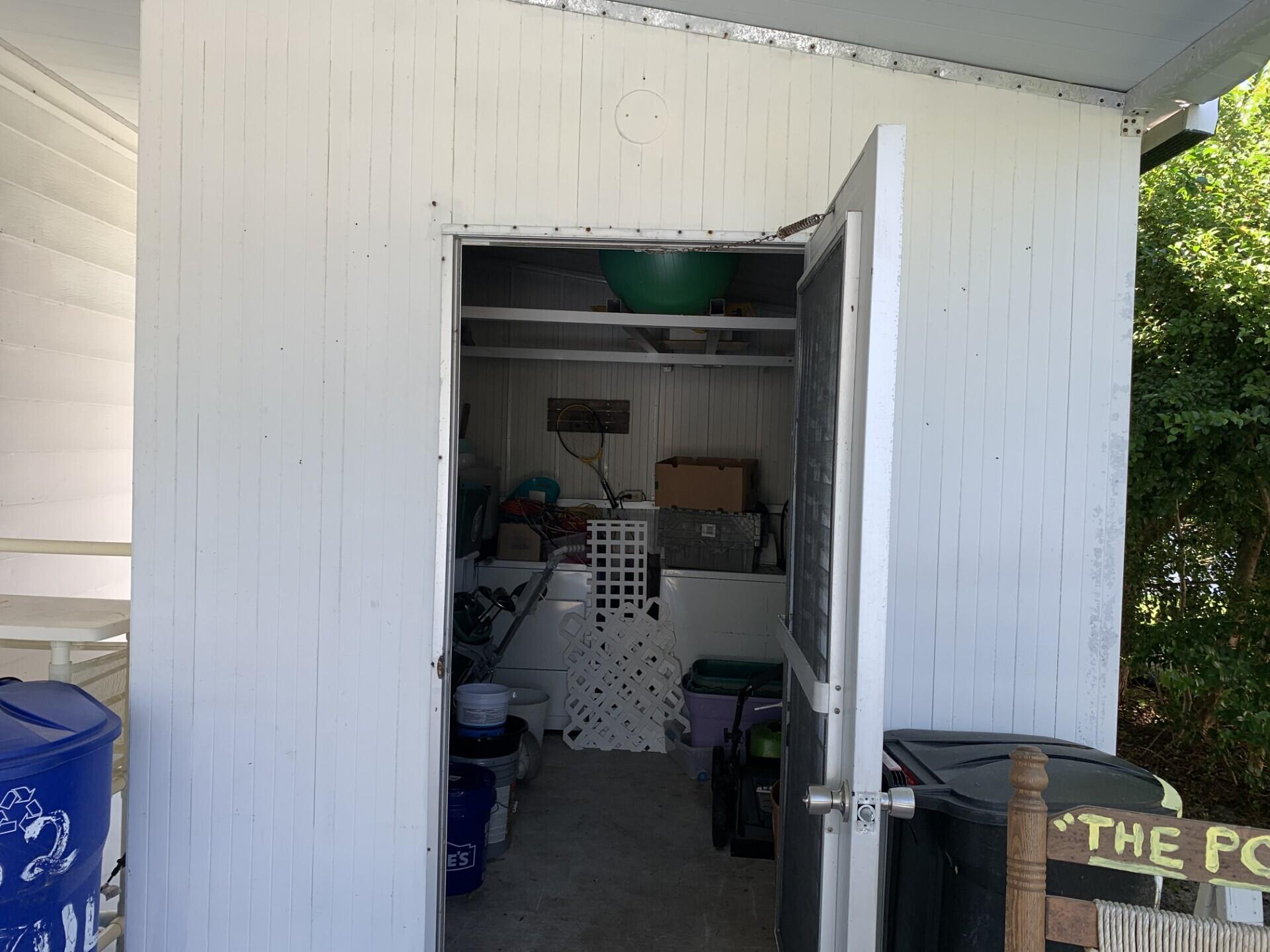 Spanish Lakes Country Clu - Residential