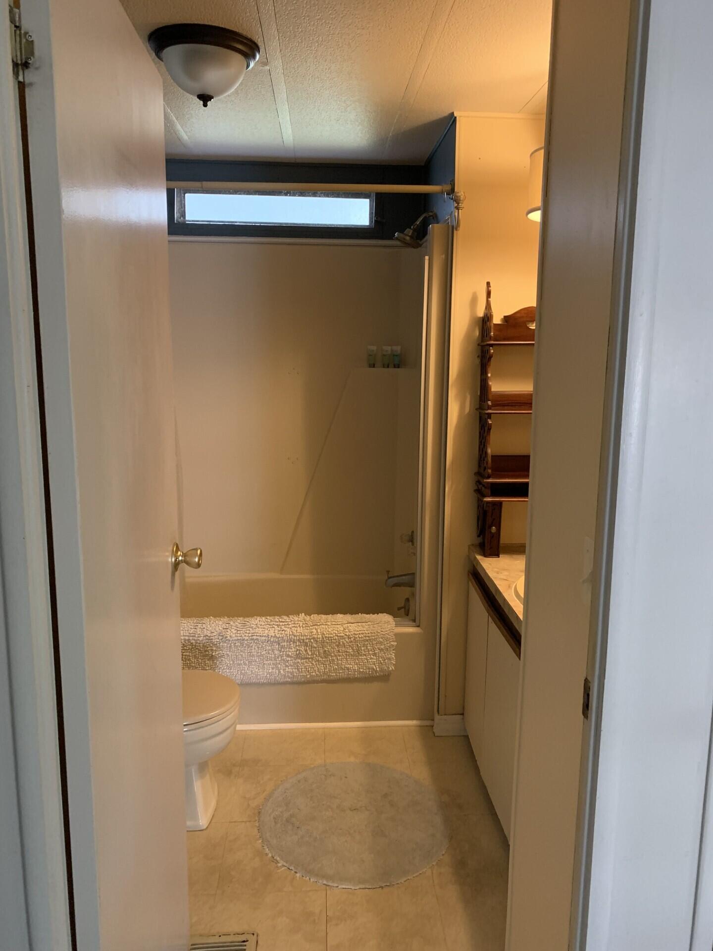 Spanish Lakes Country Clu - Residential