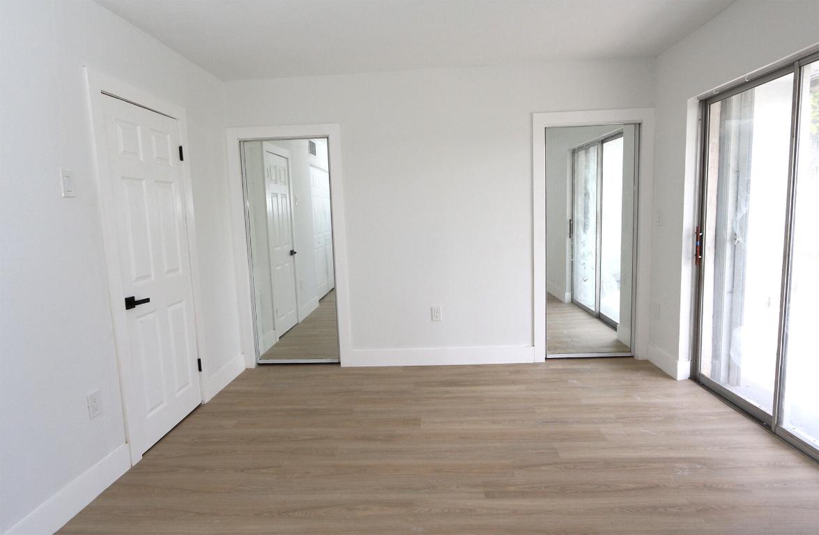 Ro-mont South Green Condo TWX - Residential