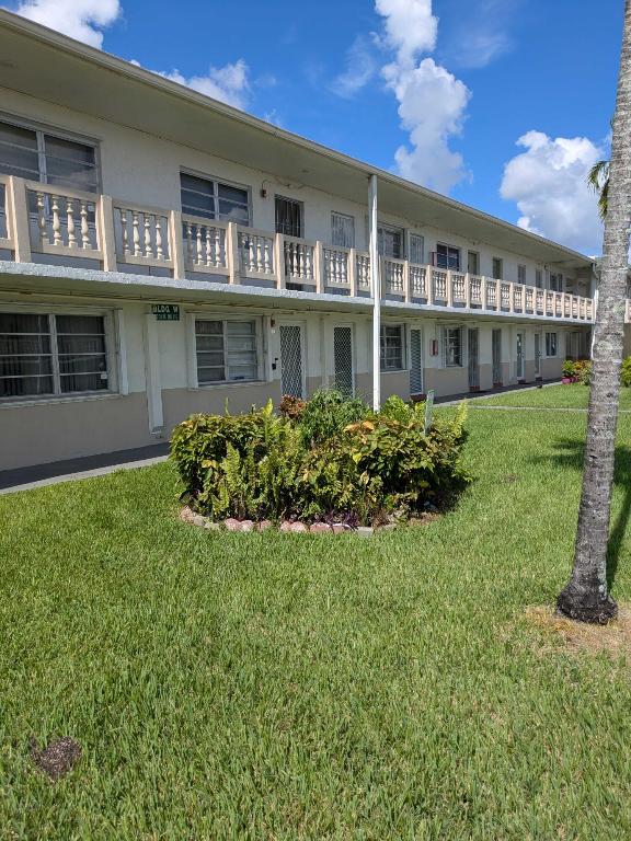 Ro-mont South Green Condo TWX - Residential