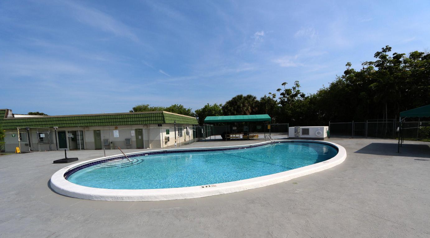 Ro-mont South Green Condo TWX - Residential