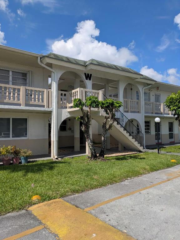 Ro-mont South Green Condo TWX - Residential