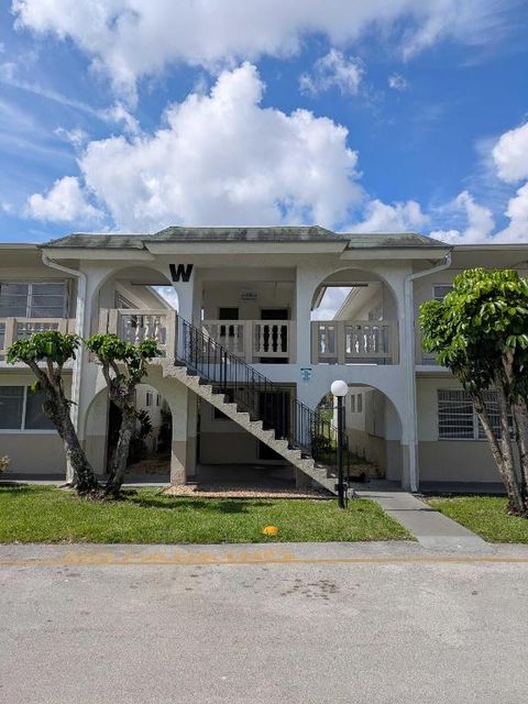 20120 NE 2nd Avenue W20 Miami FL 33179