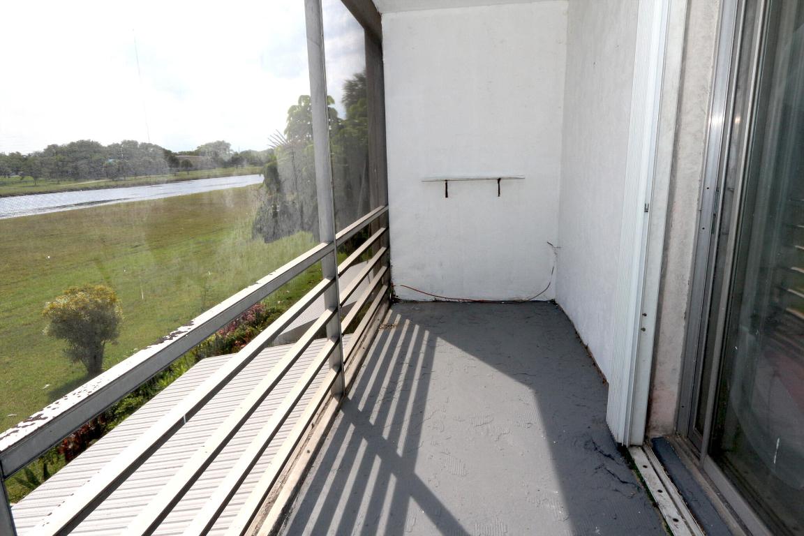 Ro-mont South Green Condo TWX - Residential