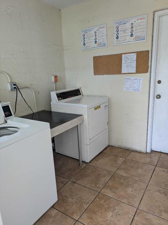 Ro-mont South Green Condo TWX - Residential