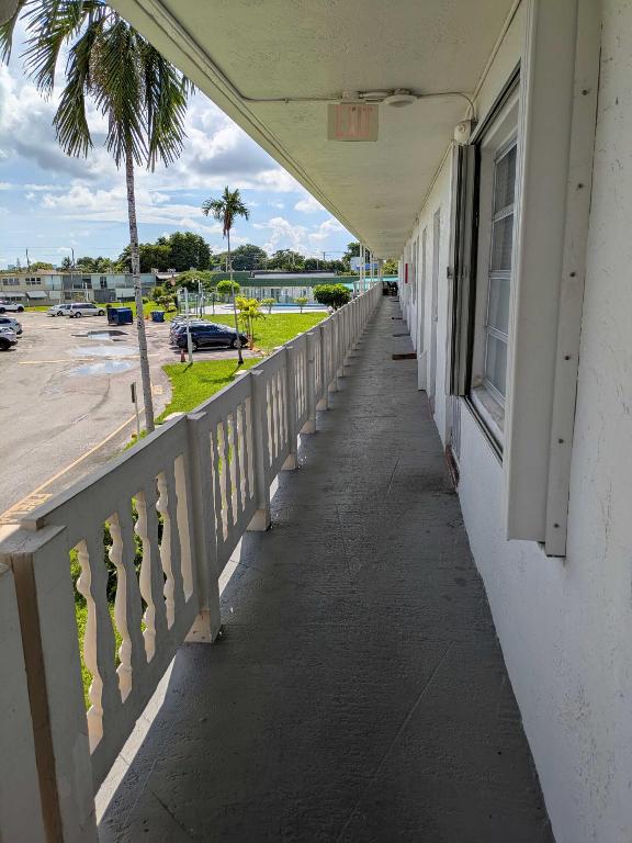 Ro-mont South Green Condo TWX - Residential