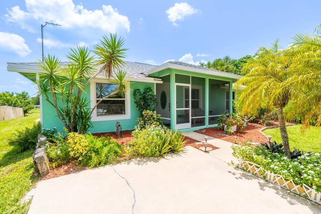 Photo of 3868 147th Avenue N, Loxahatchee Groves, FL 33470 (MLS # R10907709)