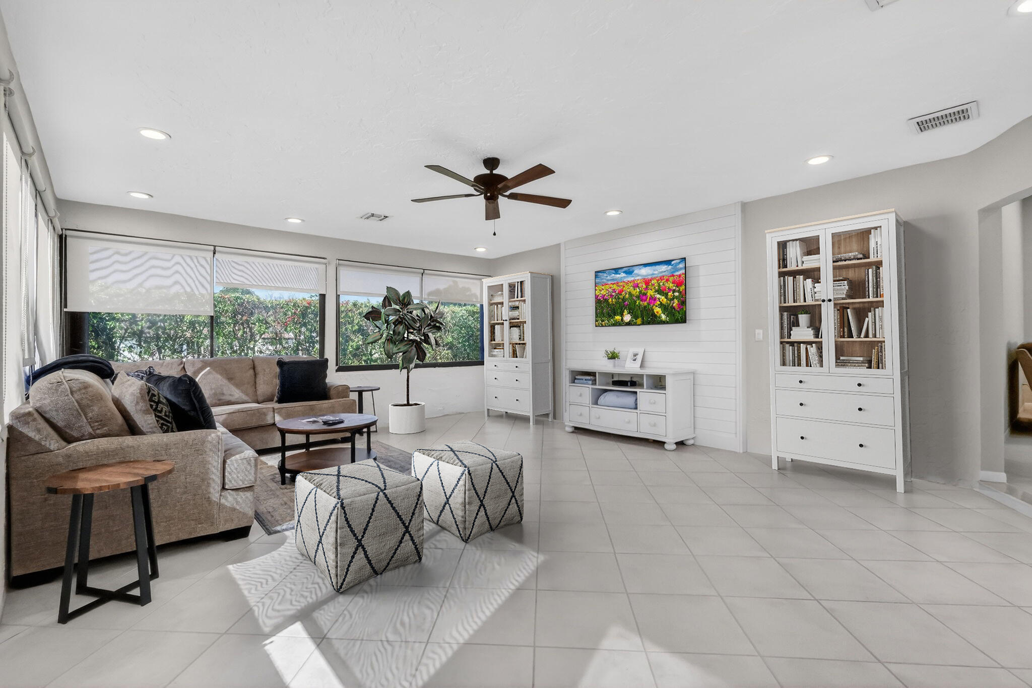 RAINBERRY BAY SEC 5 - Residential Lease
