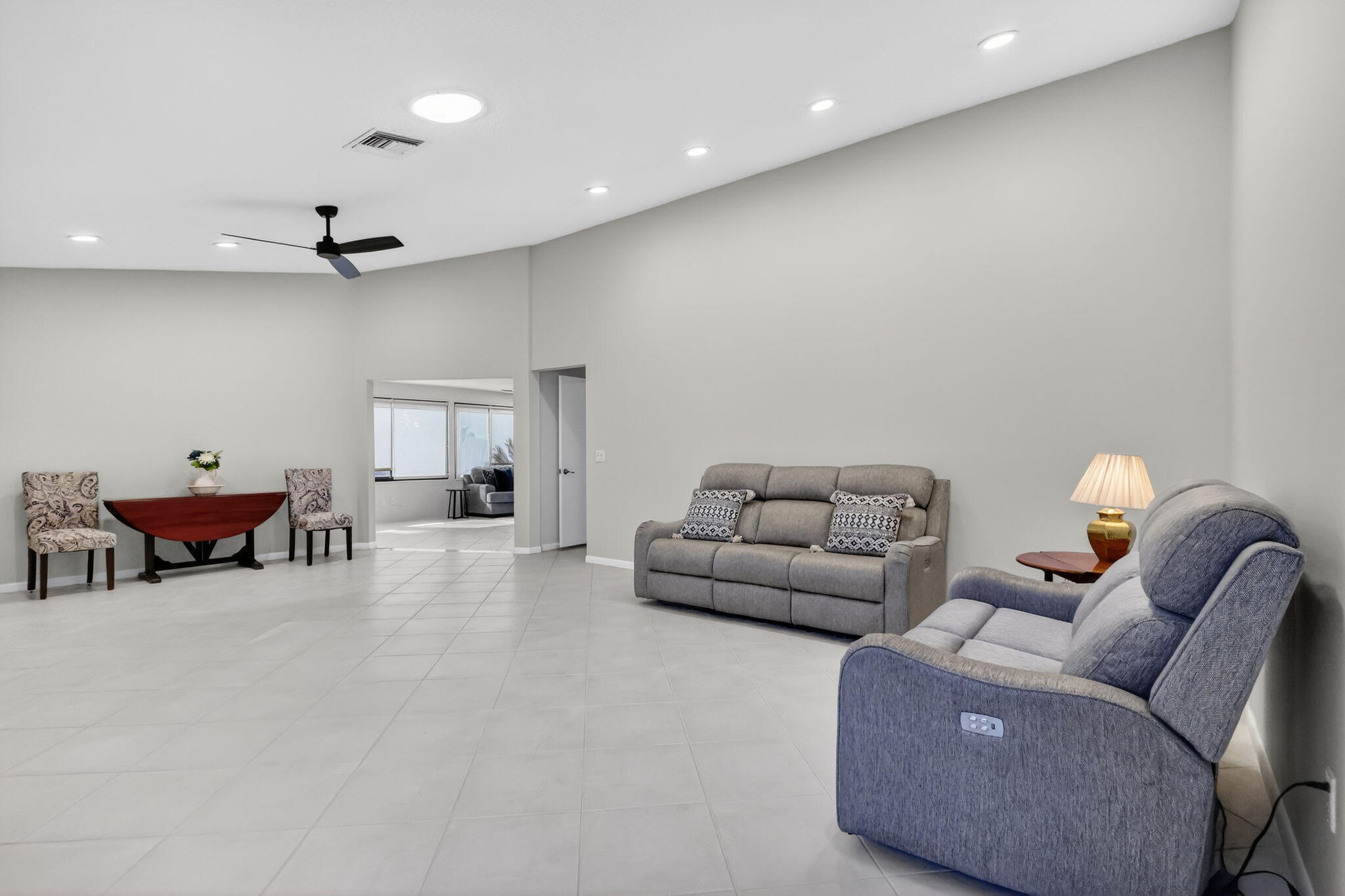 RAINBERRY BAY SEC 5 - Residential Lease