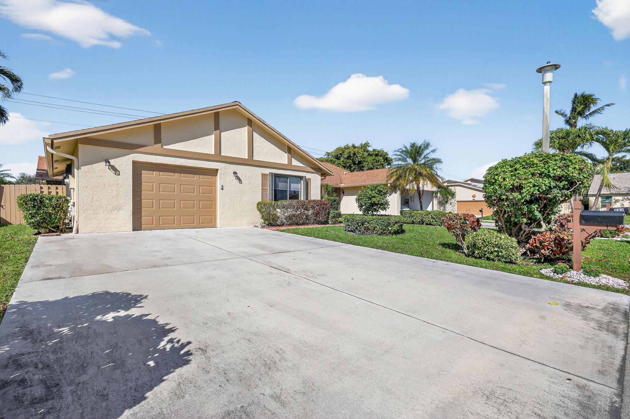 RAINBERRY BAY SEC 5 - Residential Lease