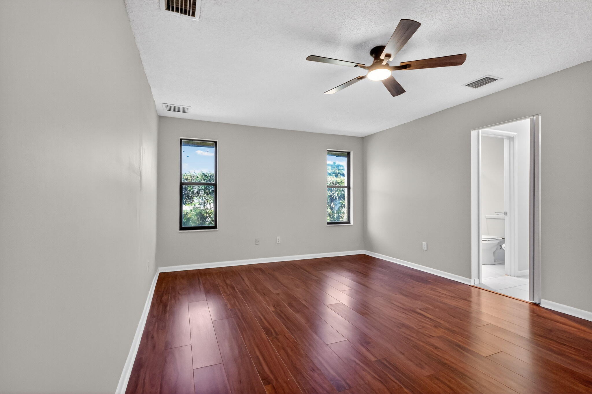RAINBERRY BAY SEC 5 - Residential Lease