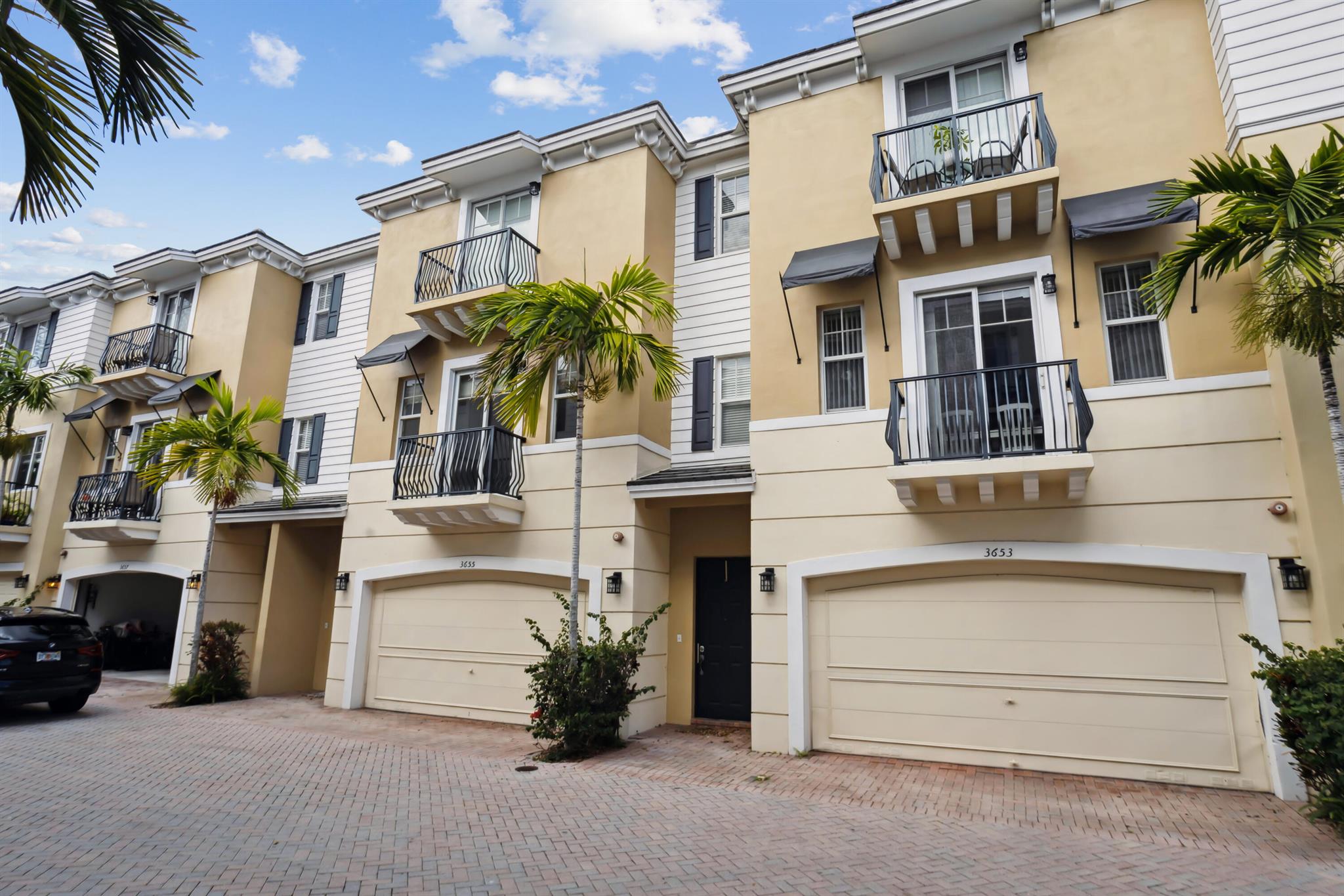 VISTAZO AT BOCA RATON - Residential Lease