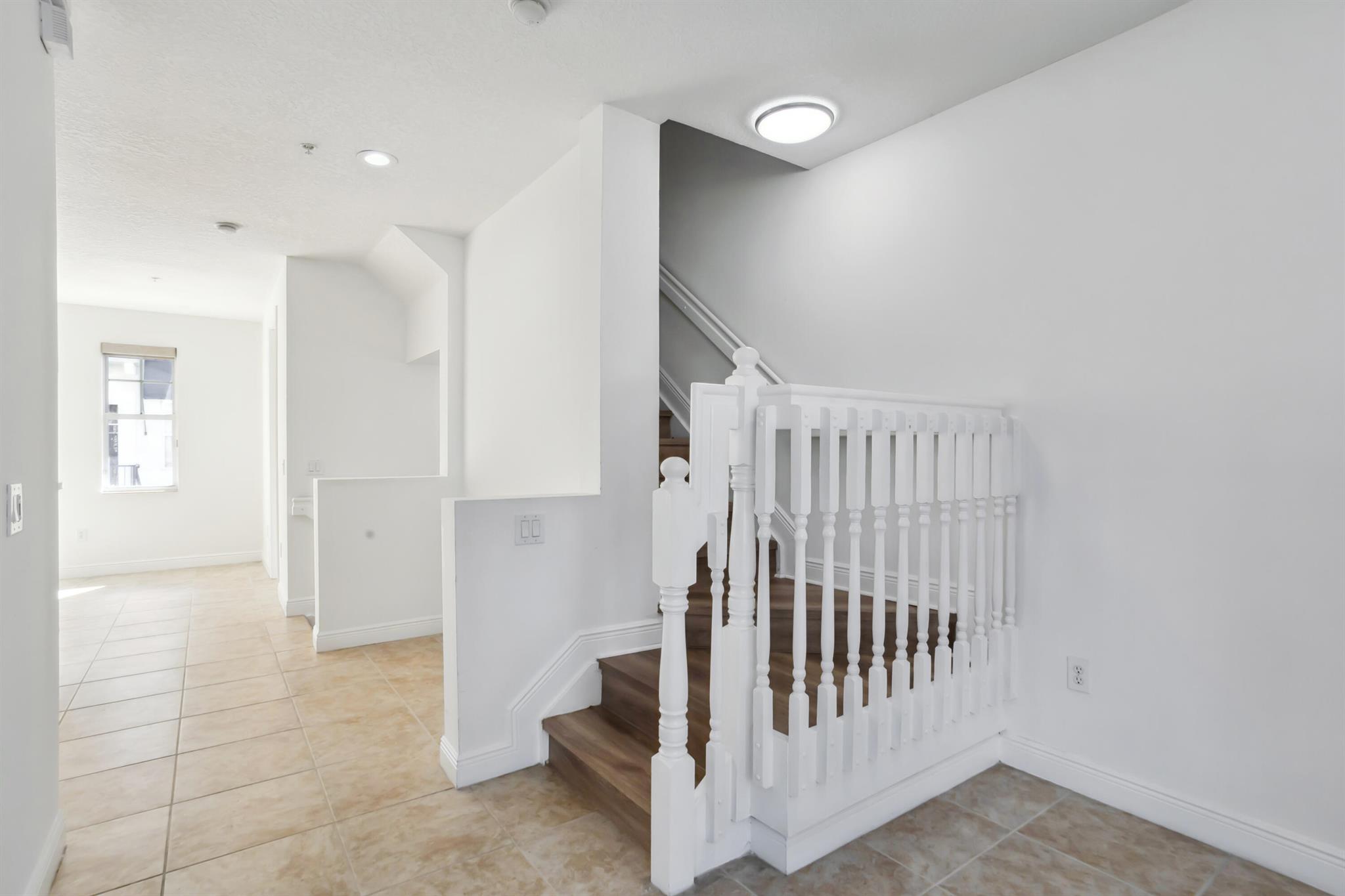 VISTAZO AT BOCA RATON - Residential Lease