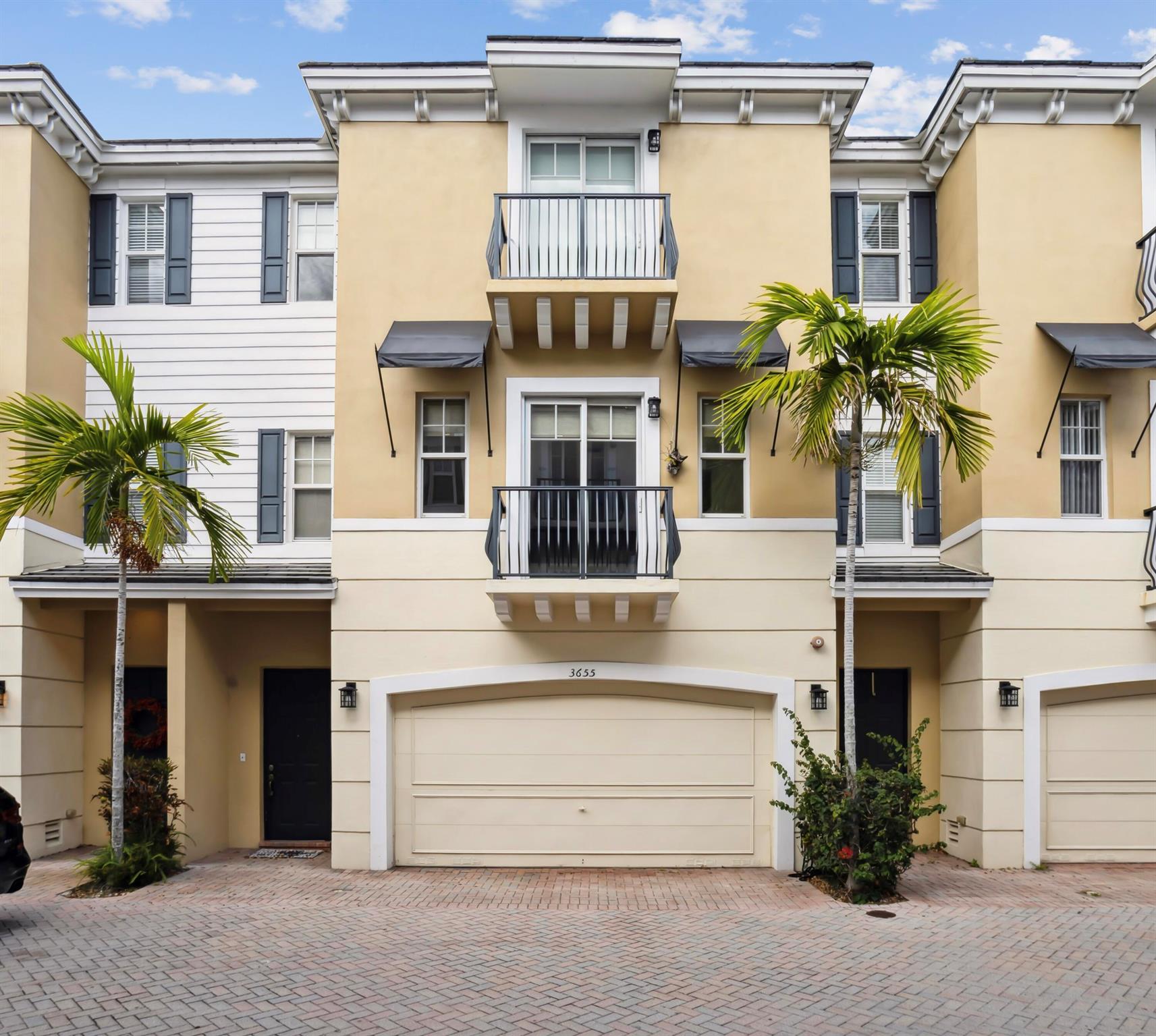 VISTAZO AT BOCA RATON - Residential Lease