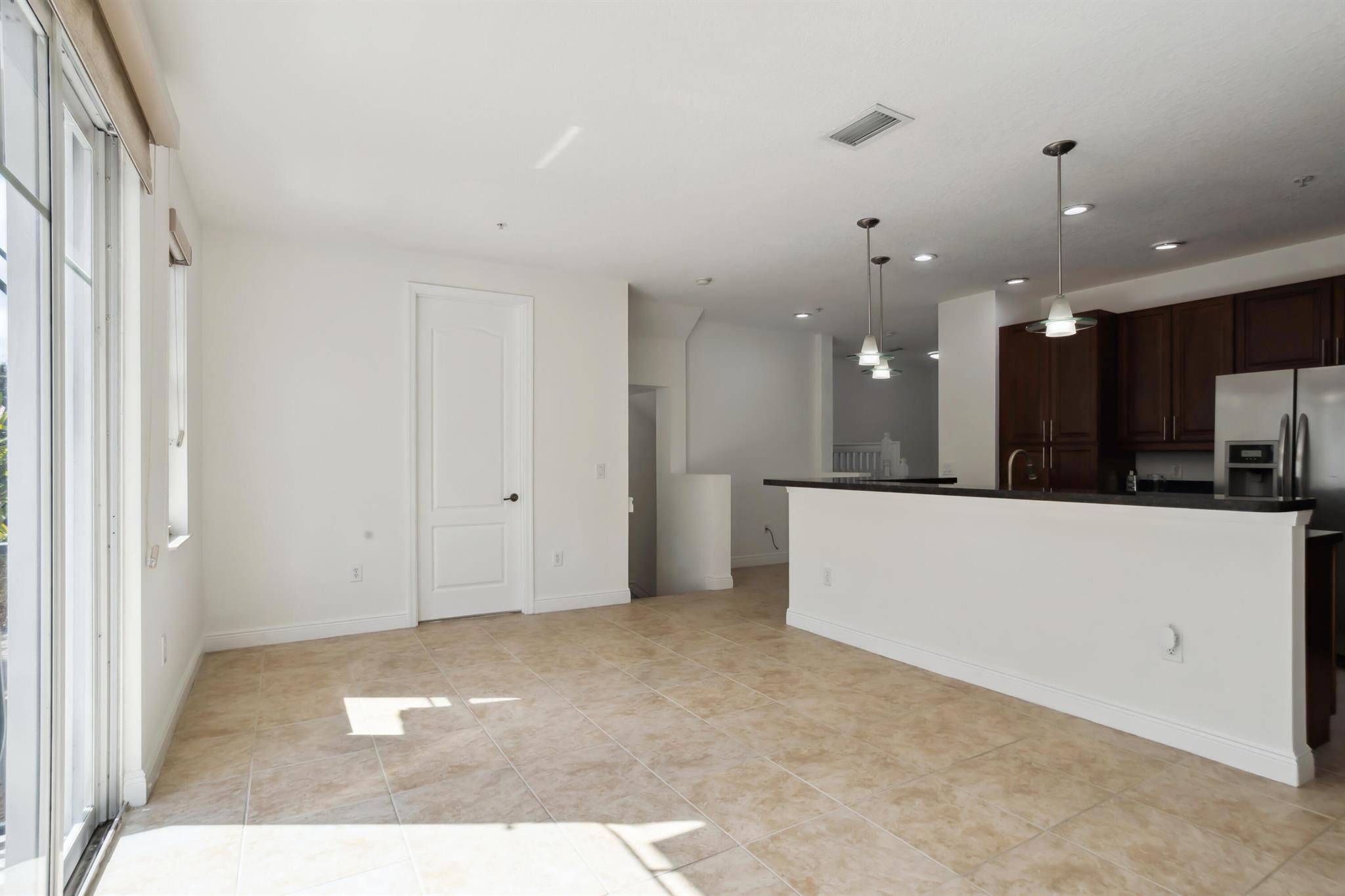 VISTAZO AT BOCA RATON - Residential Lease