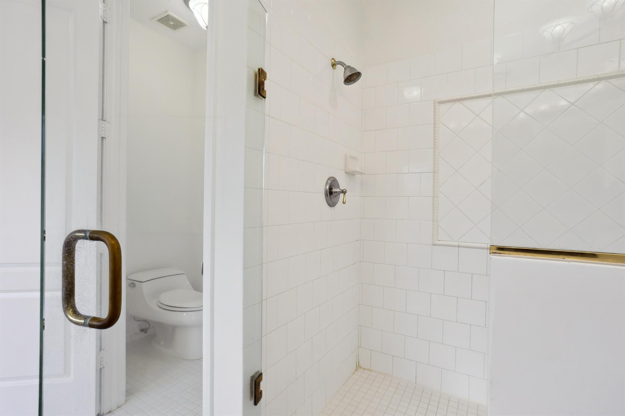 VISTAZO AT BOCA RATON - Residential Lease