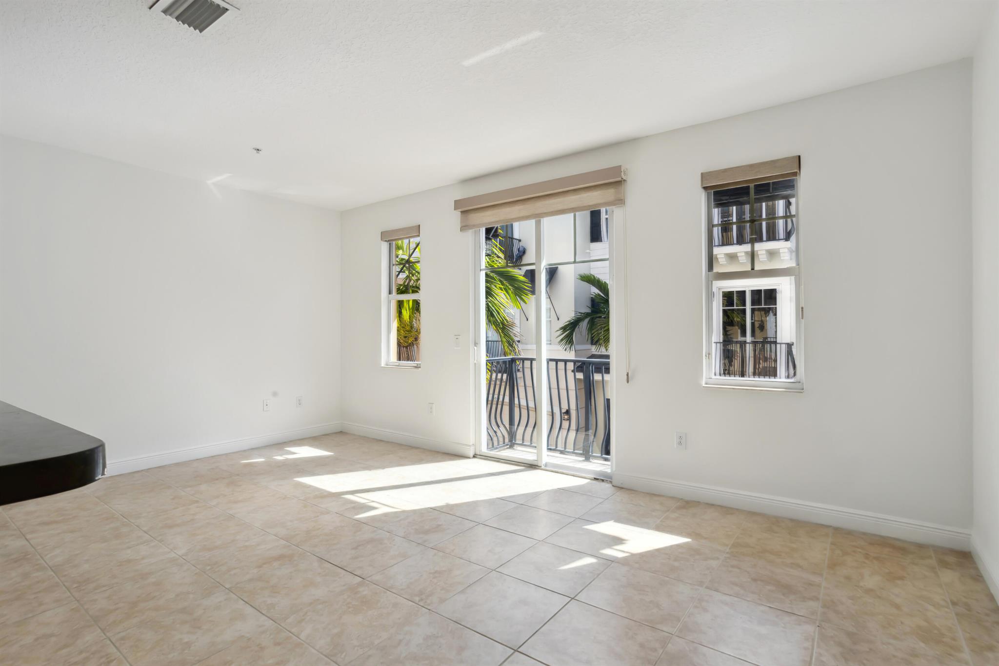 VISTAZO AT BOCA RATON - Residential Lease